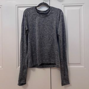 Lululemon Race Length Swiftly Tech Long Sleeve, size 6, perfect condition